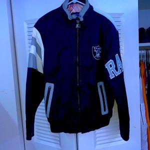 vintage raiders NFL jacket (black and gray)